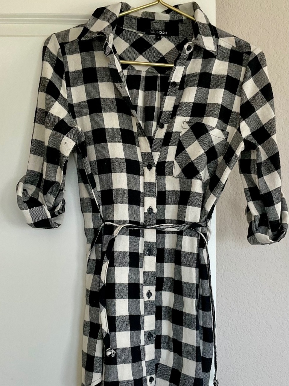 black and white plaid top